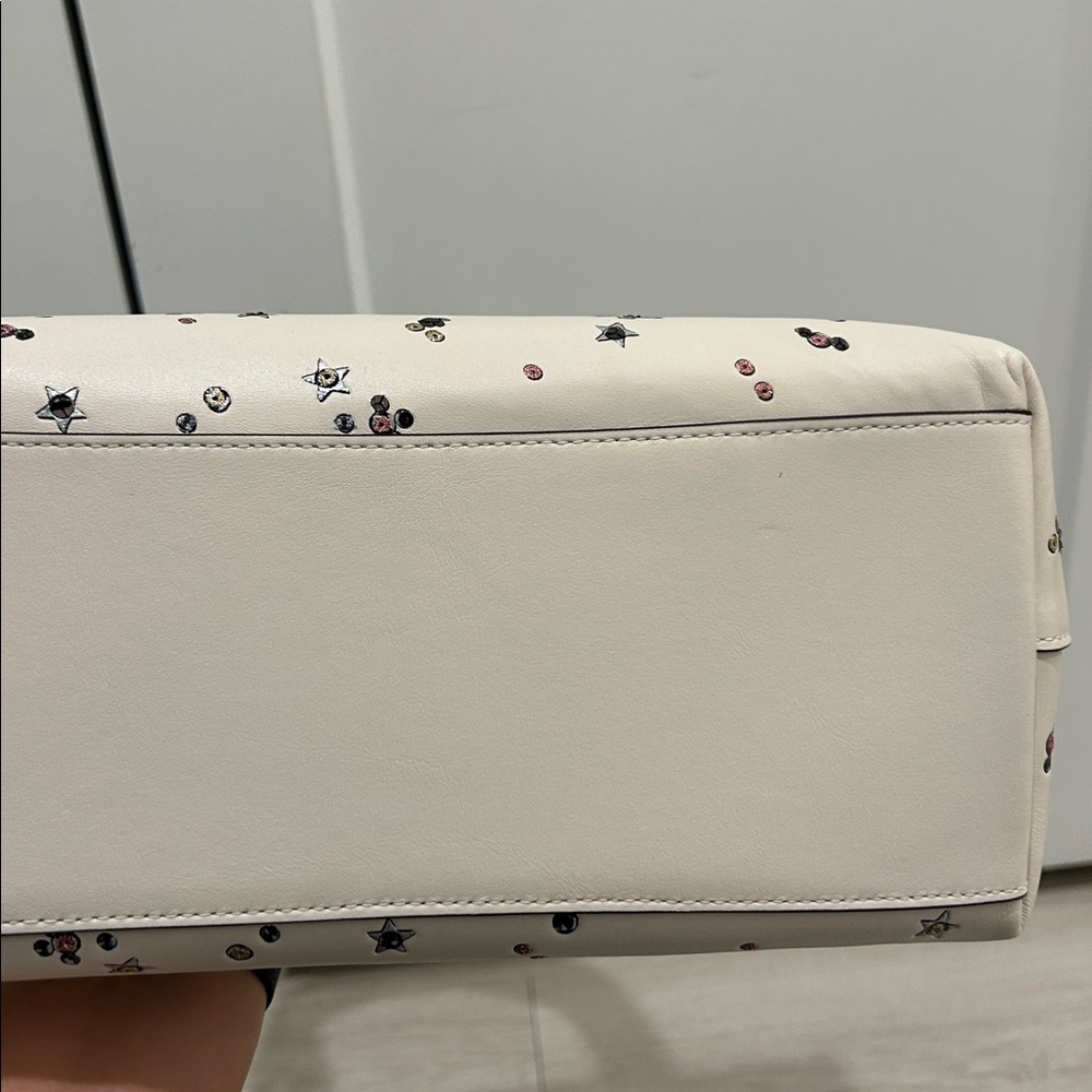 Coach (NWT) Station Tote with Star Print - Picture 15 of 16